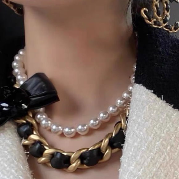 Chanel choker - Picture 4 of 4
